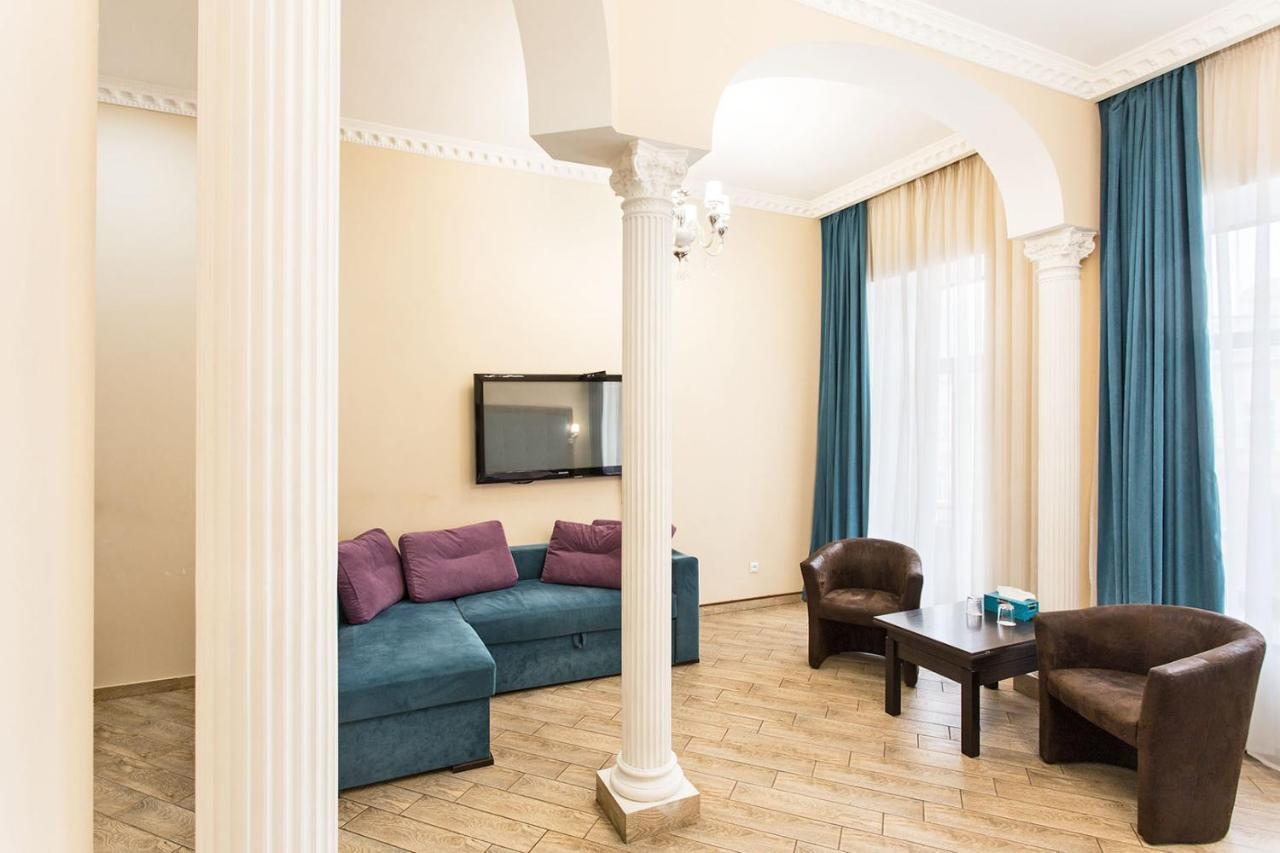 Hotel Baron Odessa Ngoại thất bức ảnh