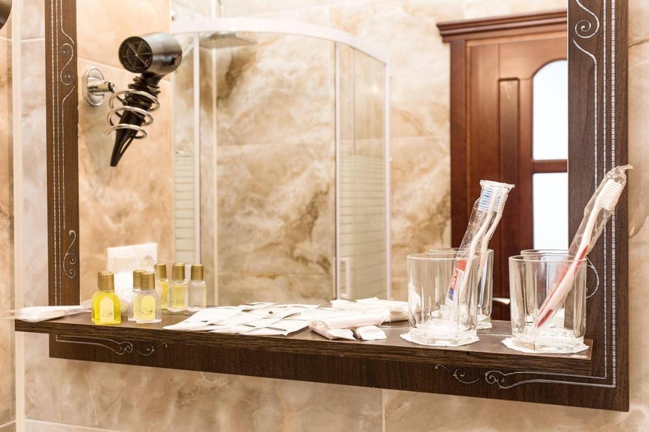 Hotel Baron Odessa Ngoại thất bức ảnh