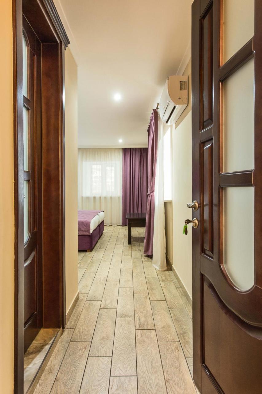 Hotel Baron Odessa Ngoại thất bức ảnh